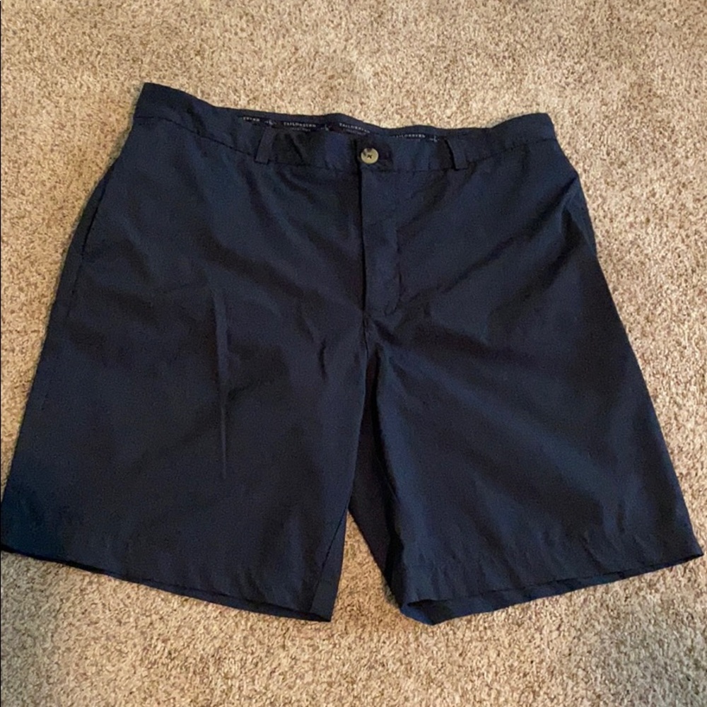 Men’s navy dri-fit shorts